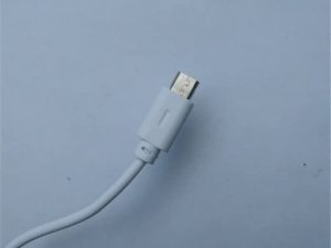 موسع نطاق Wi-Fi - يغطي ما يصل إلى 1500 قدم مربع و 25 جهازًا مع معزز ومكرر للإشارة اللاسلكية ثنائي النطاق ، وتصميم مقبس جداري مضغوط 1213-B001